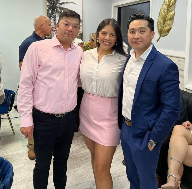 Images Jessica Cruz Phung - State Farm Insurance Agent
