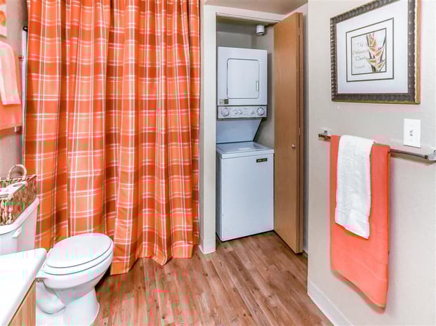 Images Country Club at Valley View - 55+ Senior Apartments