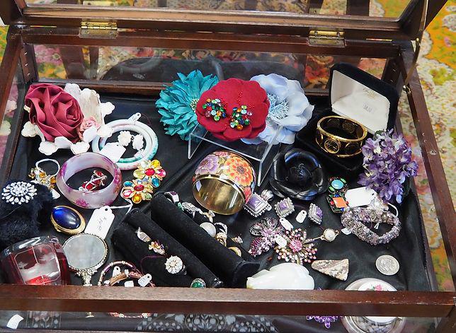 Images Marcy's Attic