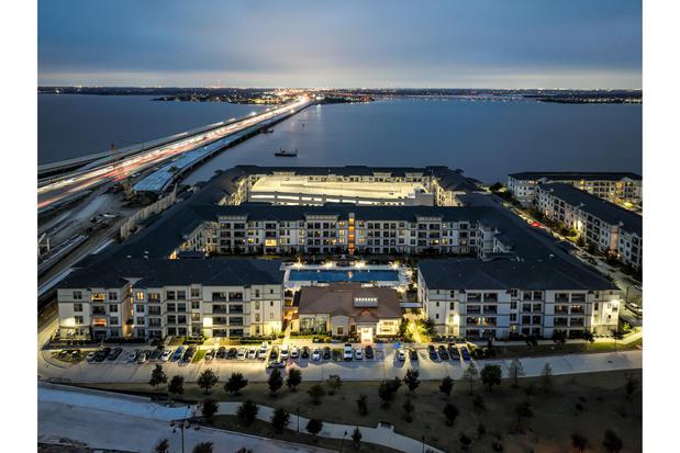 Images Reveal at Bayside Apartments