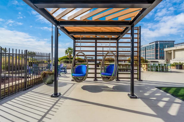 Images The Peninsula at Buckhead
