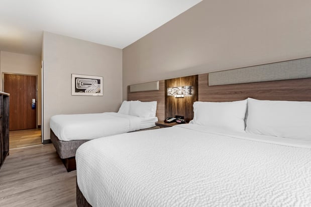 Images Holiday Inn Express Pittsburgh E - Waterfront Dr by IHG