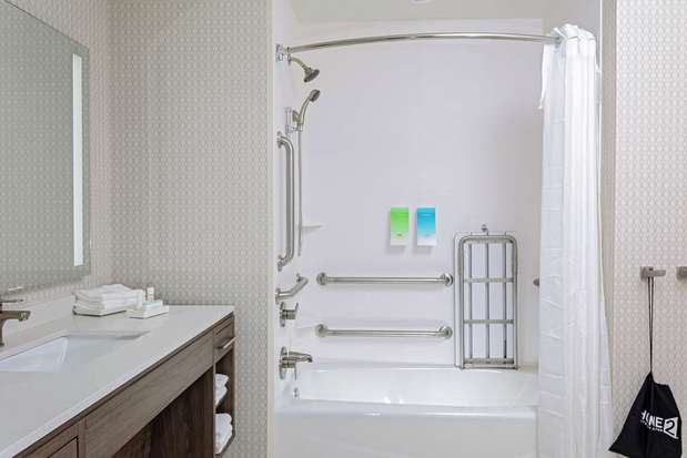 Images Home2 Suites by Hilton Salisbury