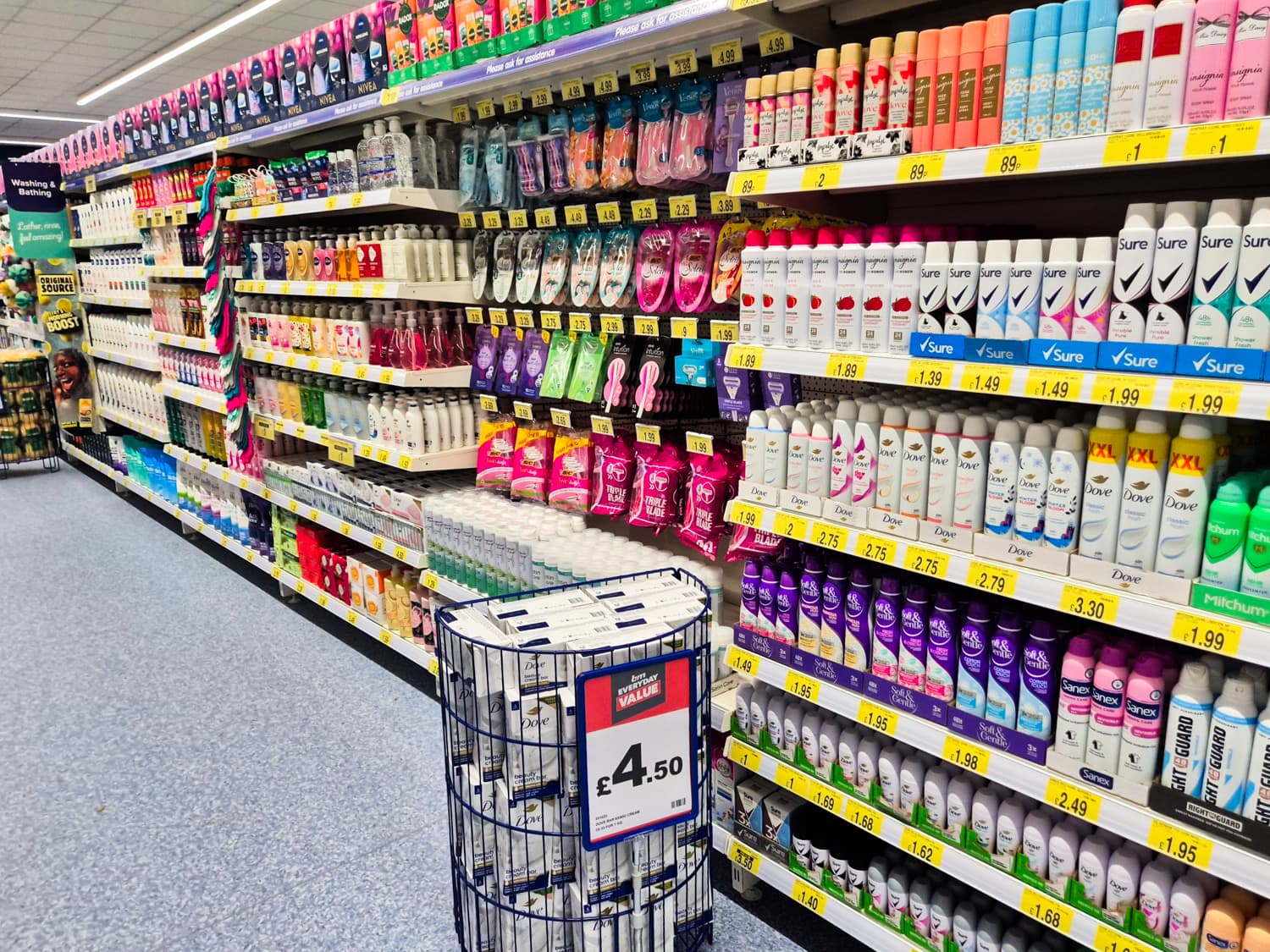 Images B&M Home Store with Garden Centre