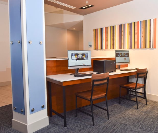 Images Holiday Inn Express & Suites Orlando Southeast by IHG