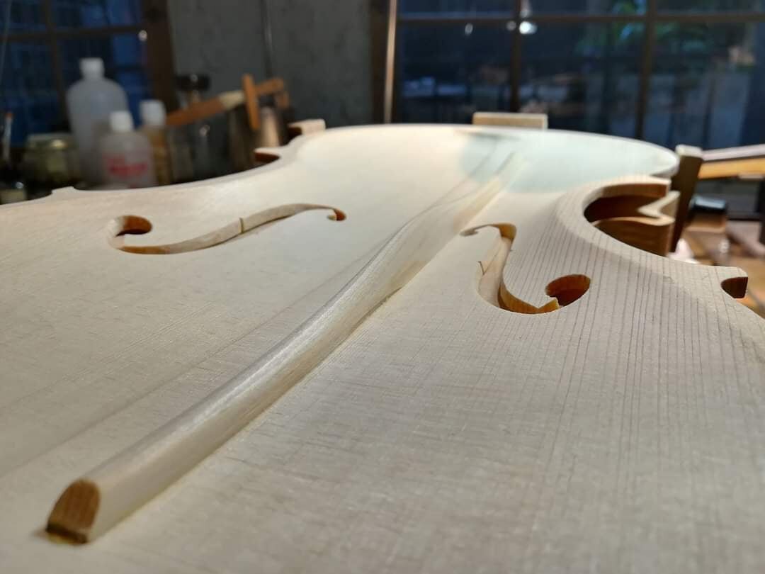 Images MUSITEKTON  Josep Saguer luthier