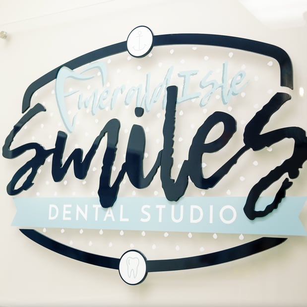 Images Emerald Isle Smiles: Aubrey Myers D.D.S.