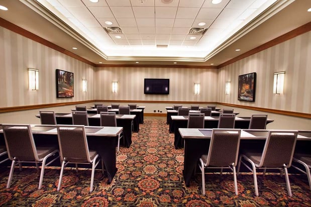Images Hilton Chicago/Oak Brook Suites