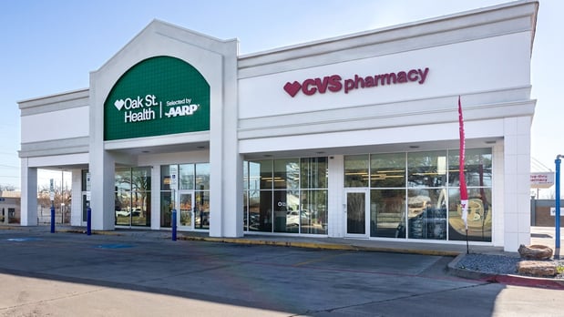 Images Oak Street Health Garland Primary Care Clinic