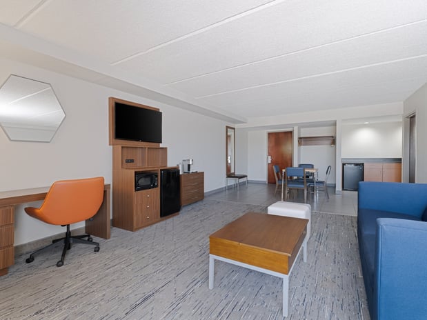 Images Holiday Inn Express & Suites Augusta West - Fort Eisenhower by IHG