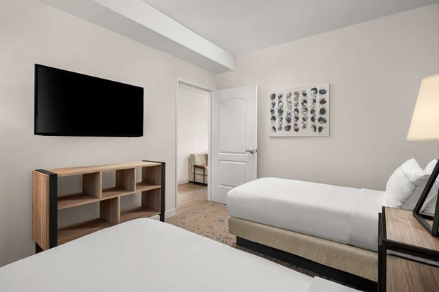 Images The Cassara Carlsbad, Tapestry Collection by Hilton