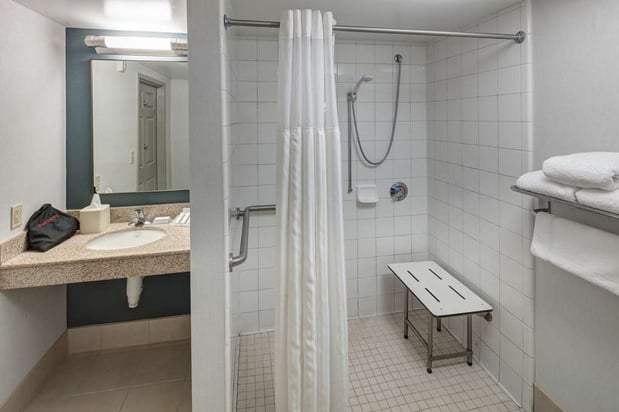 Images Hilton Garden Inn Savannah Airport