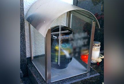 Bild 1 von HDB Grabgestaltung