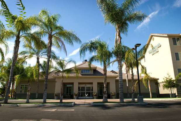 Images Homewood Suites by Hilton Bakersfield