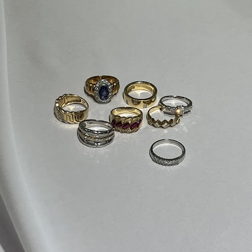 Images KOMEHYO（コメ兵）買取センターアミュプラザ鹿児島