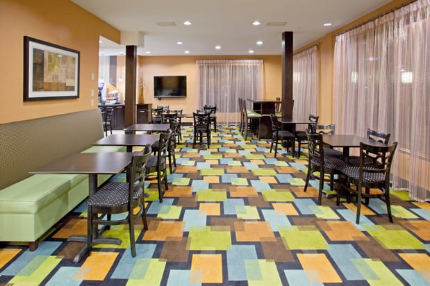 Images Holiday Inn Express & Suites Arlington (I-20-Parks Mall) by IHG