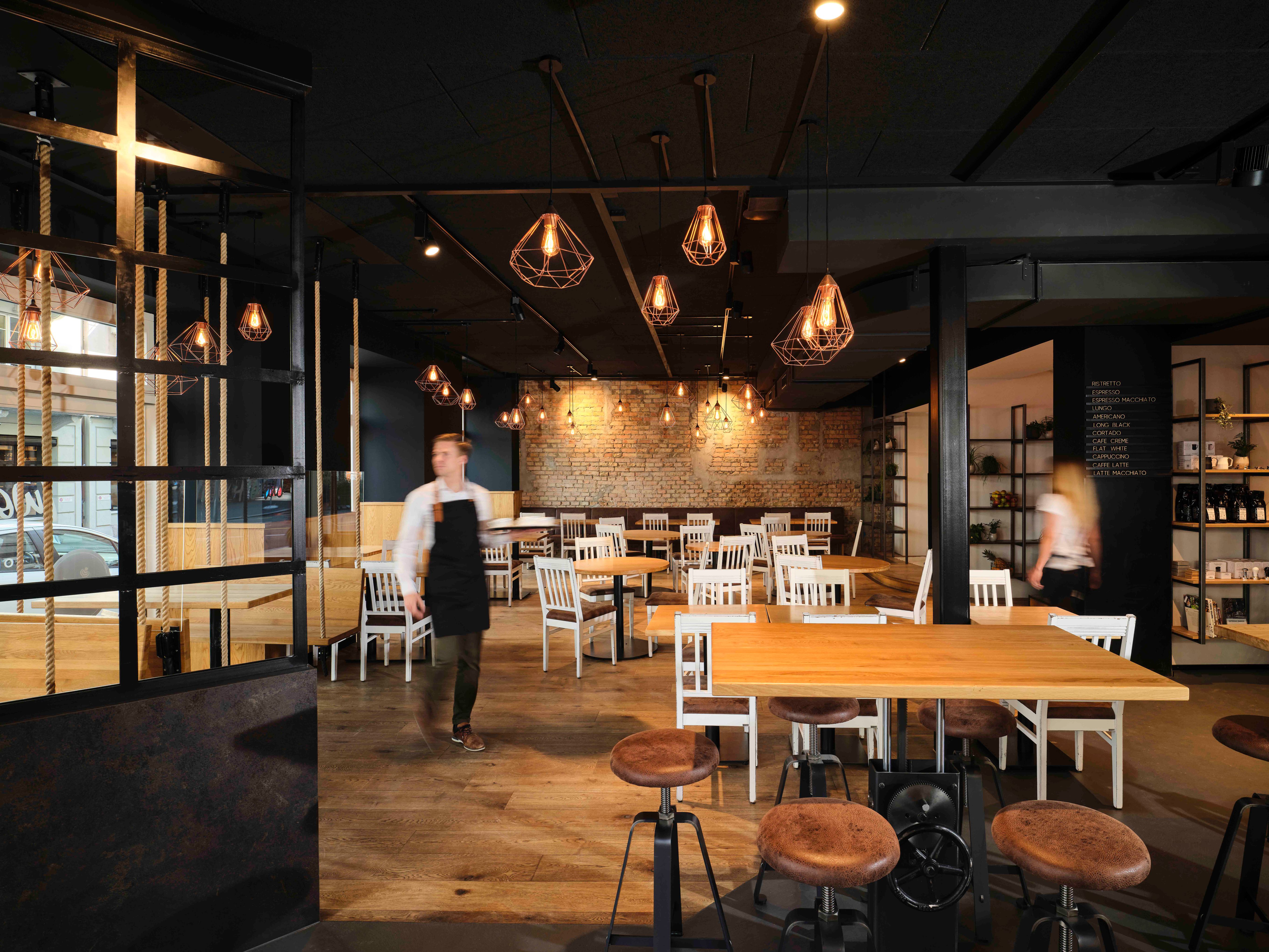 Bilder AICHINGER SCHWEIZ GmbH