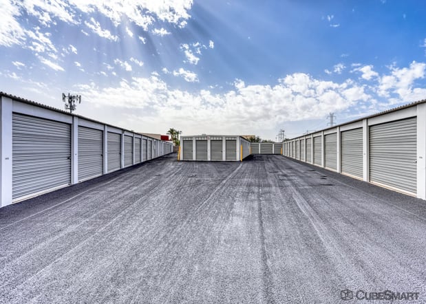 Images CubeSmart Self Storage