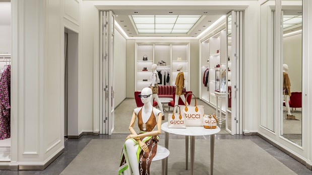 Images Gucci - Costa Mesa Flagship