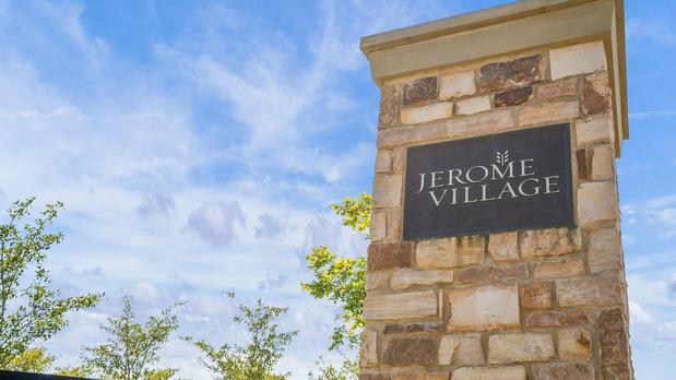 Images Meadowlark at Jerome Village by Rockford Homes