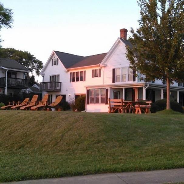 Moonlight Bay Inn & Marina, Inc.