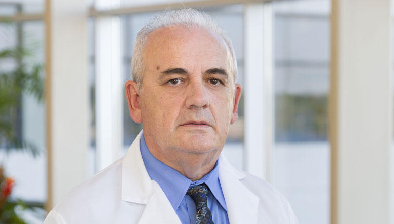 Dr. Emir Keric