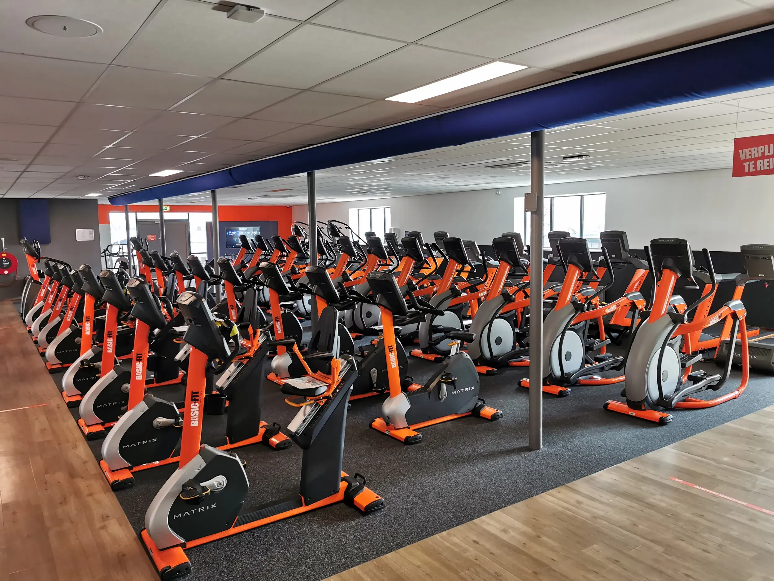 Foto's Basic-Fit 24/7