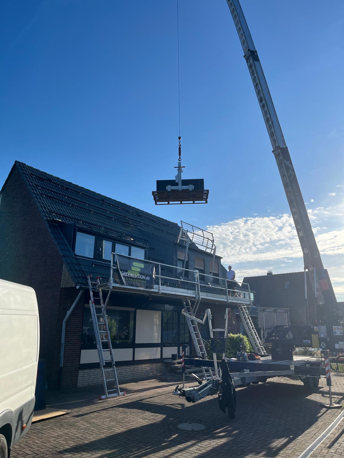 GREENLUTION Solar & PV Handel / Montage, Weseler Str. 9 in Alpen