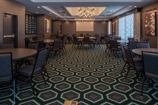 Images Hampton Inn & Suites Winston-Salem Downtown