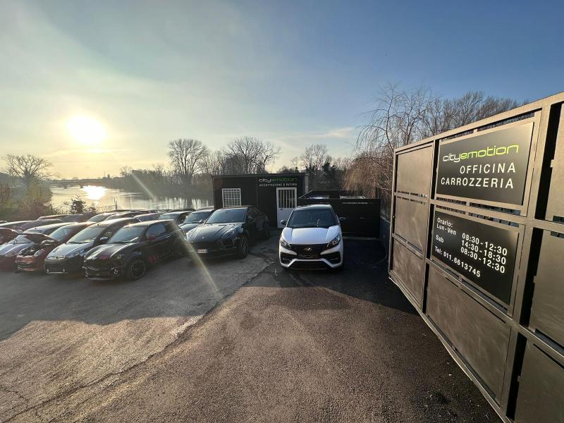 Images Officina e Carrozzeria Minicar - Cityemotion