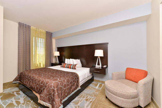 Images Staybridge Suites San Antonio - Stone Oak by IHG