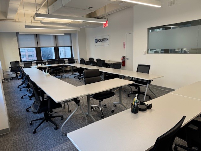 Esquire NYC Grand Central conference / arbitration / board room seats up to 20 people