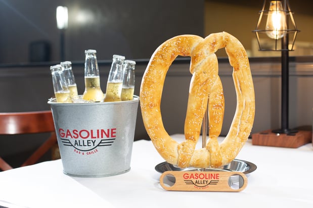 Images Holiday Inn Morgantown - Reading Area by IHG