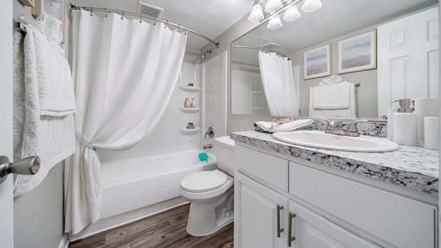 Images Liv at Winter Park Apartment Homes