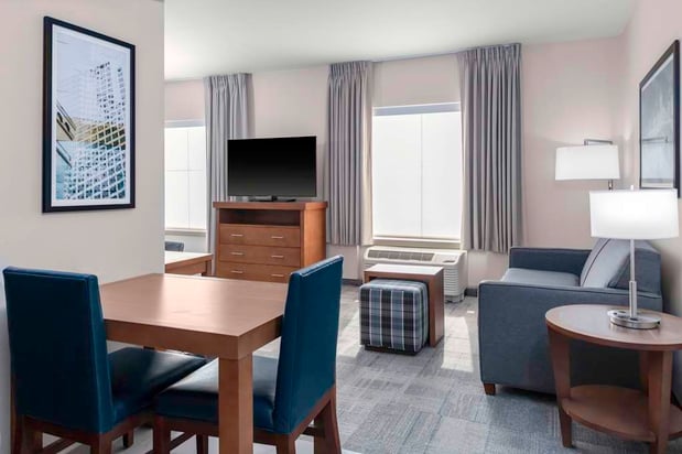 Images Homewood Suites by Hilton St. Louis - Galleria