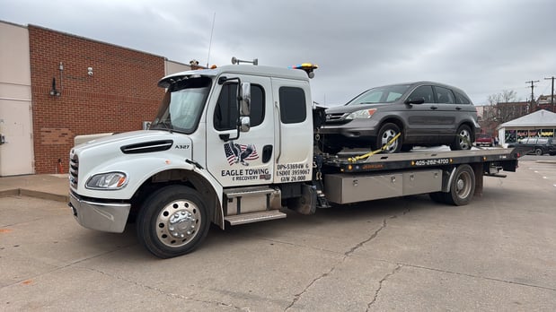 Images Eagle Towing & Recovery