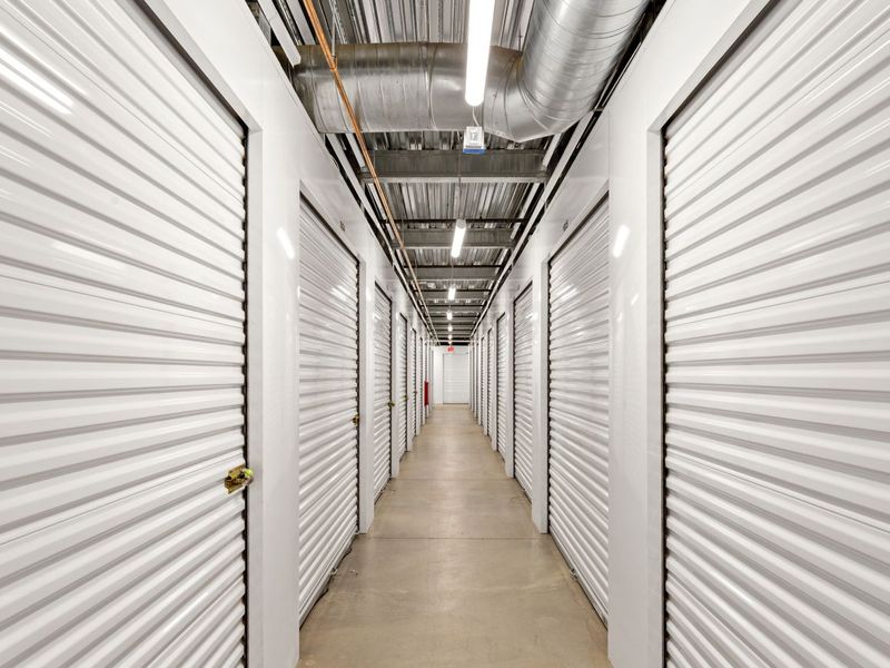 Extra Space Storage Image