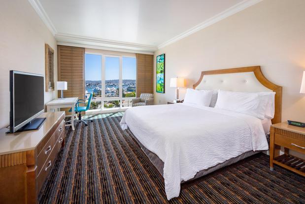 Images Holiday Inn San Diego - Bayside, an IHG Hotel