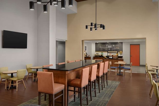 Images Hampton Inn & Suites Lynchburg