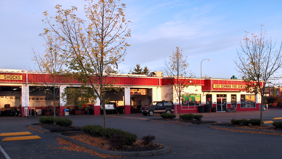 Les Schwab Tire Center