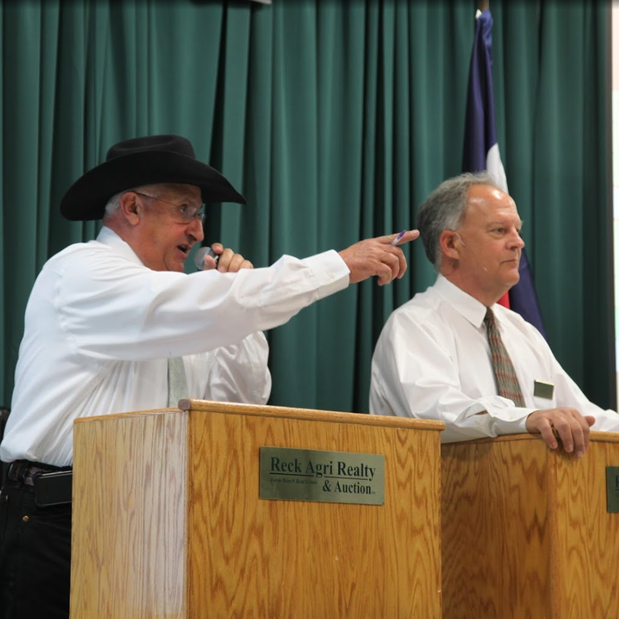 Images Reck Agri Realty & Auction