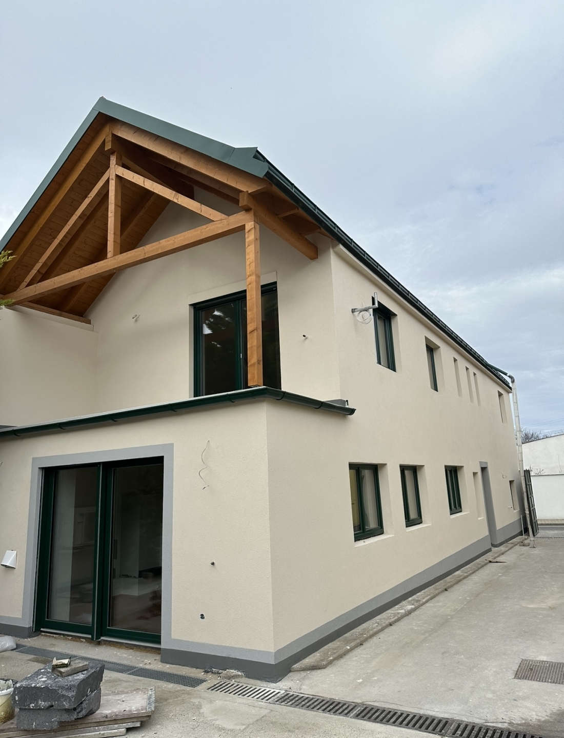 Bild 1 von KÖNIGS BAU