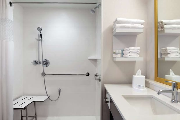 Images Hampton Inn Champaign Southwest