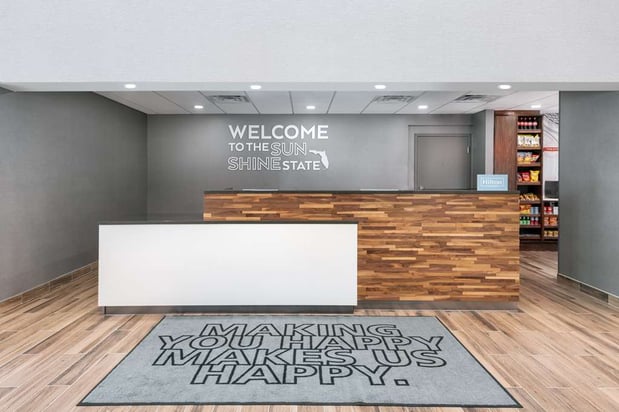 Images Hampton Inn & Suites Fort Myers Beach/Sanibel Gateway