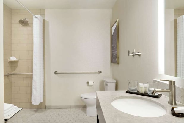 Images Embassy Suites by Hilton Syracuse Destiny USA