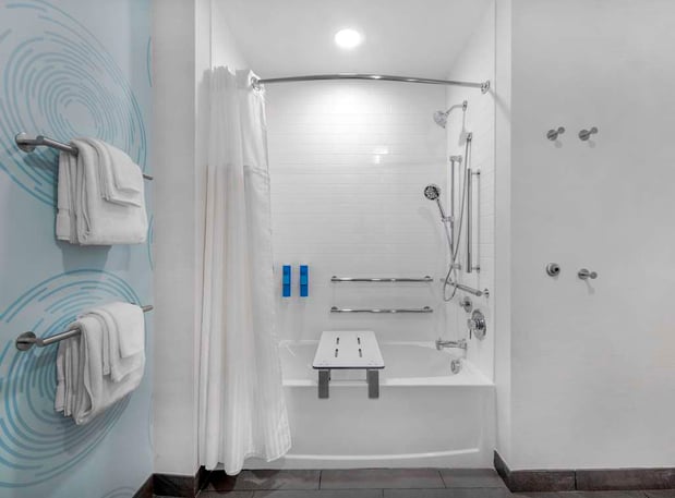 Images Tru by Hilton Wilmington Wrightsville Beach