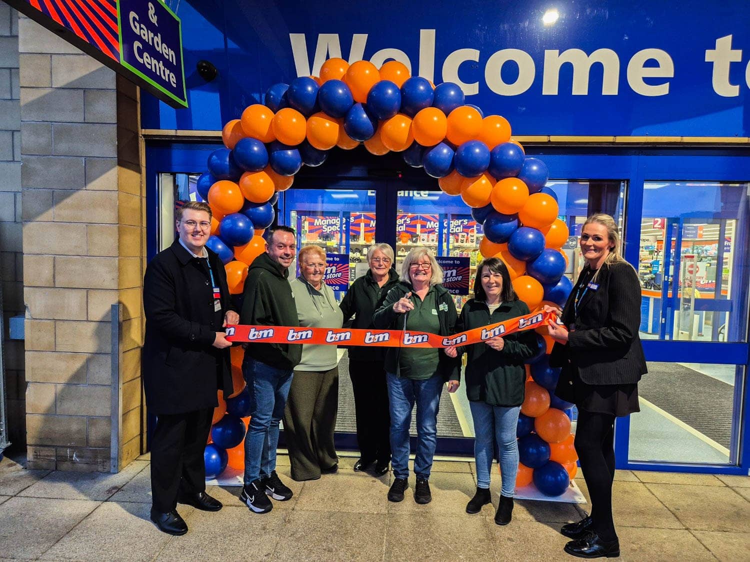 Images B&M Home Store with Garden Centre