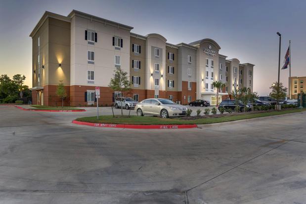 Images Candlewood Suites College Station at University, an IHG Hotel
