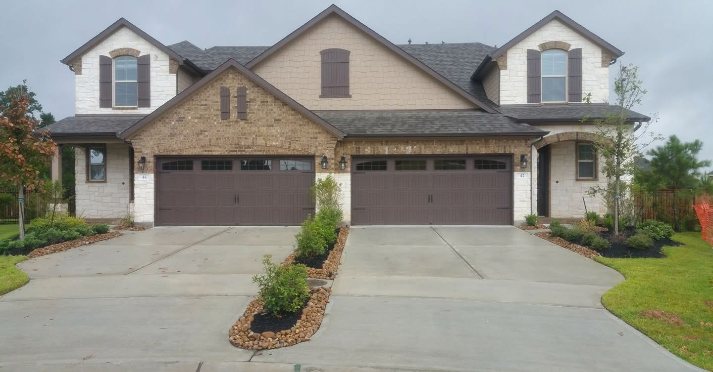 Garage Door Central offers comprehensive residential garage door services to enhance convenience, security, and functionality for homeowners. Our team provides expert solutions tailored to meet the needs of any home. With a focus on quality and reliability, we help keep residential garage doors operating at their best.