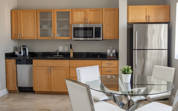 Images Nuvo Suites Hotel